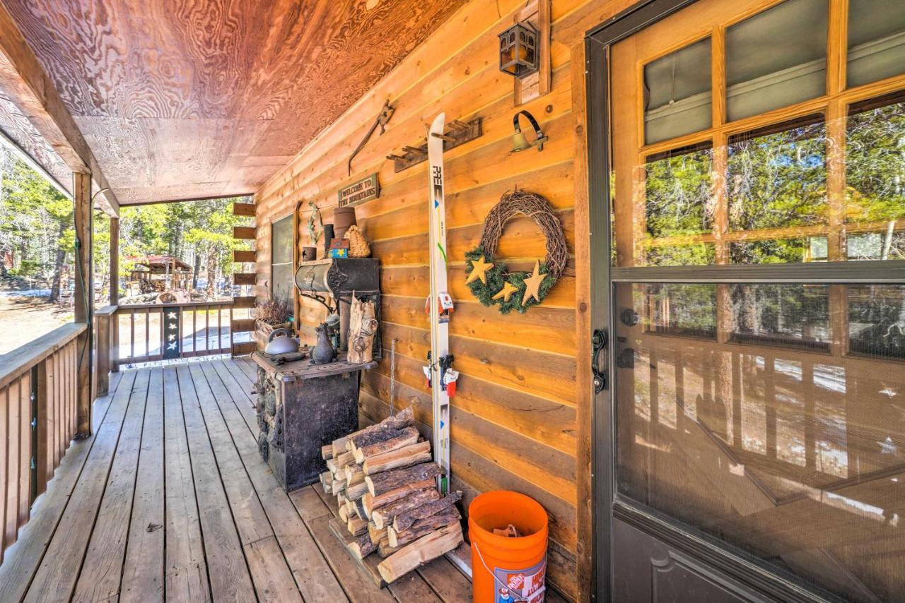 Secluded Black Hawk Log Cabin With Fire Pit! Exterior photo