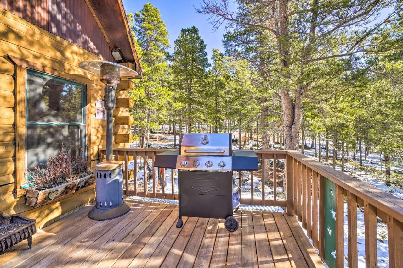 Secluded Black Hawk Log Cabin With Fire Pit! Exterior photo